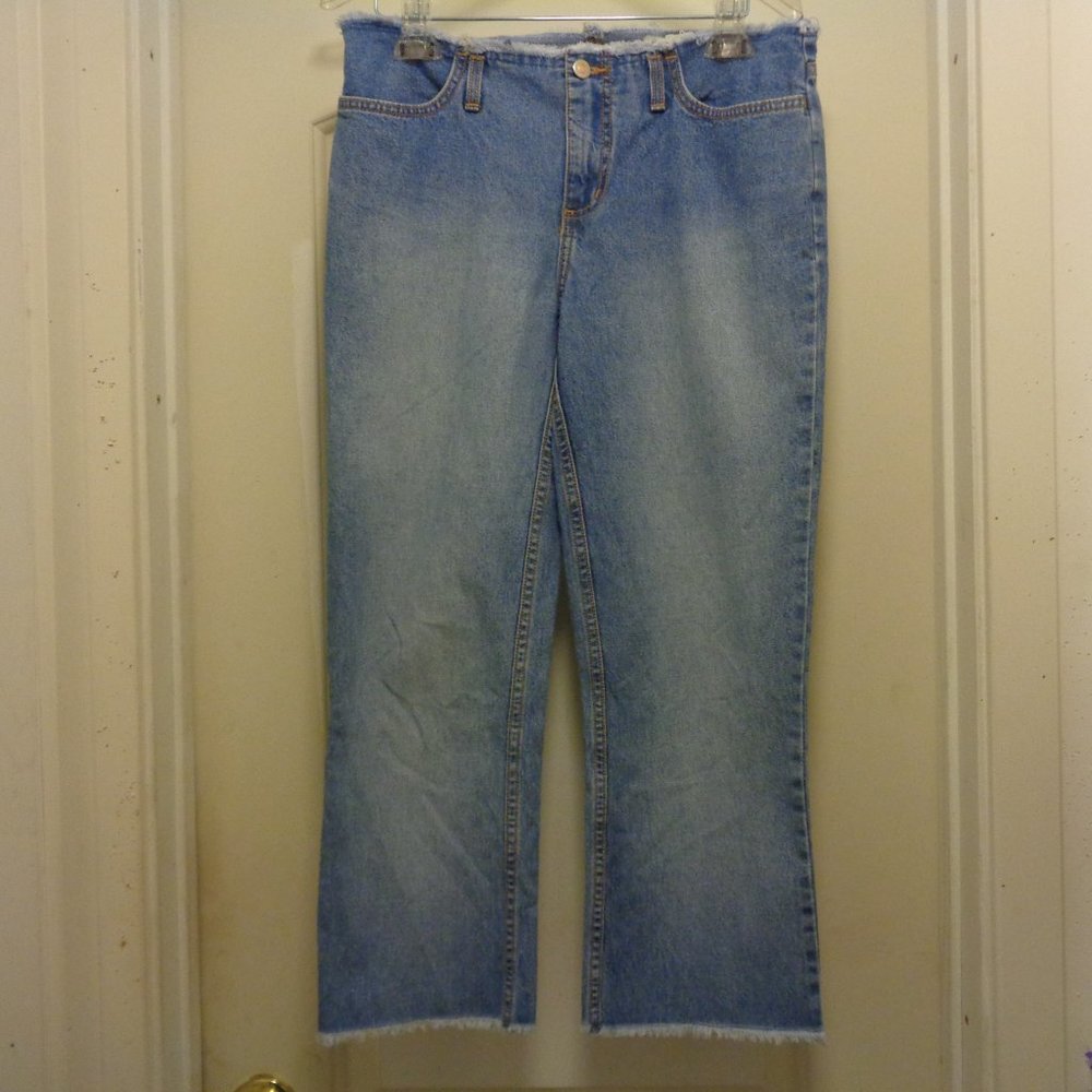 LONDON JEAN LOVELY LIGHT COLORED FRAYED EDGE JEANS 10